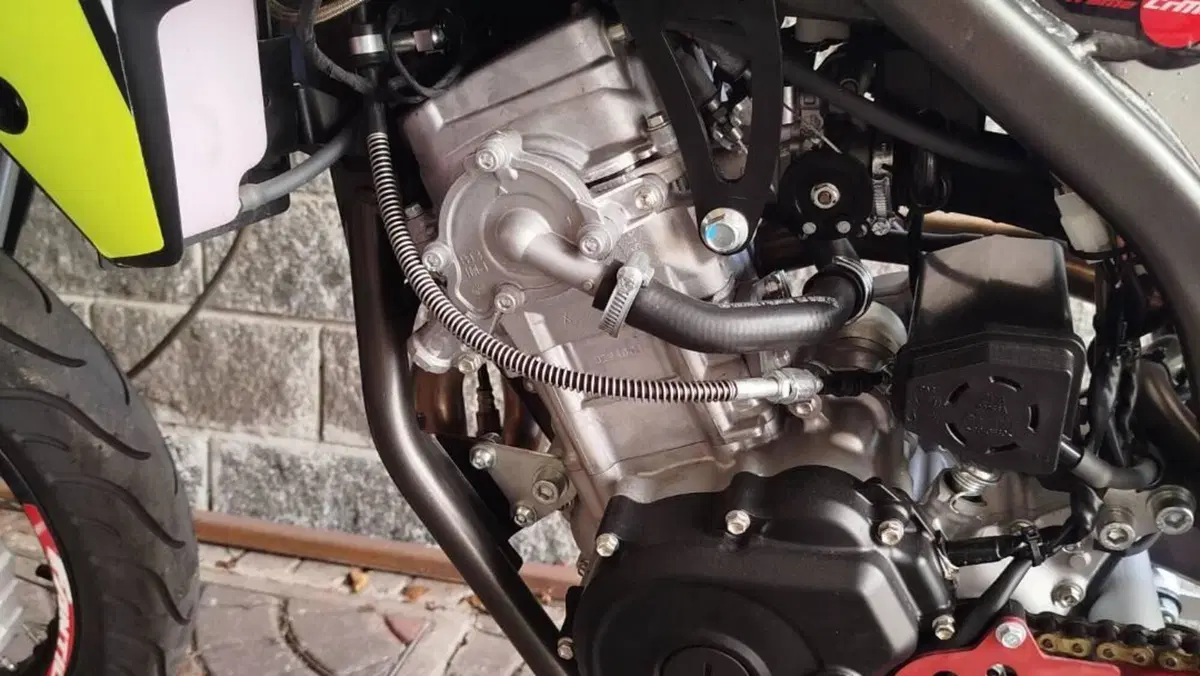Fantic Motor XMF 125 Motard Competition 4T (2023 - 24)  (4)
