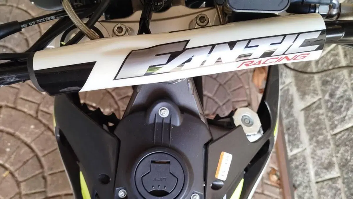 Fantic Motor XMF 125 Motard Competition 4T (2023 - 24)  (6)