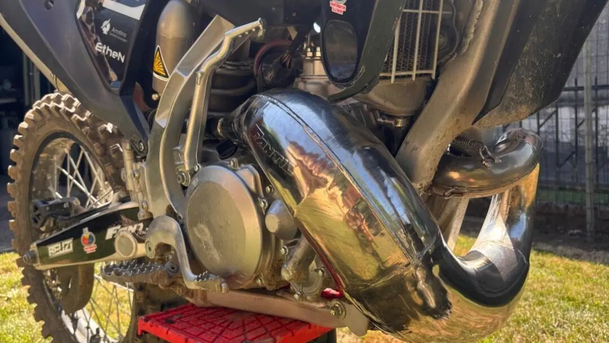 Fantic Motor XX 250 Black Edition 2T (2024)  (3)