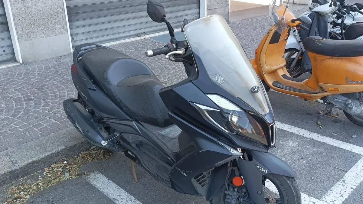 Kymco Downtown 350i ABS (2016 - 20)  (4)