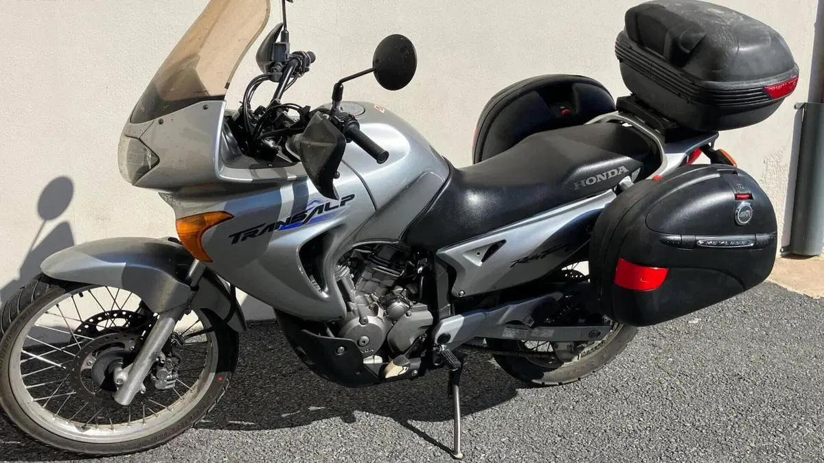 Honda Transalp XL 650V (2000 - 04) 