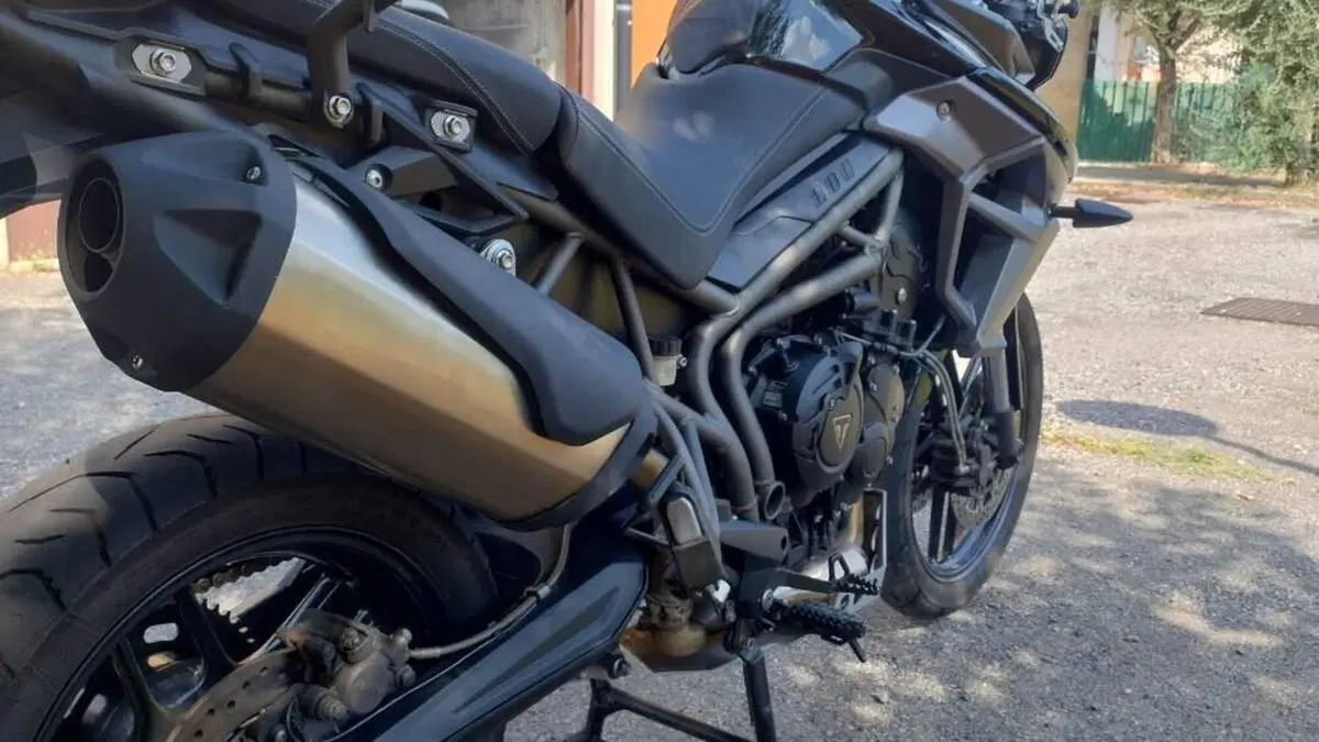 Triumph Tiger 800 XRx (2015 - 17)  (4)
