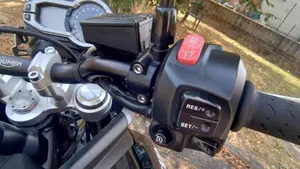 Triumph Tiger 800 XRx (2015 - 17)  (8)