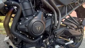 Triumph Tiger 800 XRx (2015 - 17)  (13)