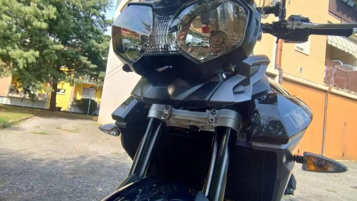 Triumph Tiger 800 XRx (2015 - 17)  (14)