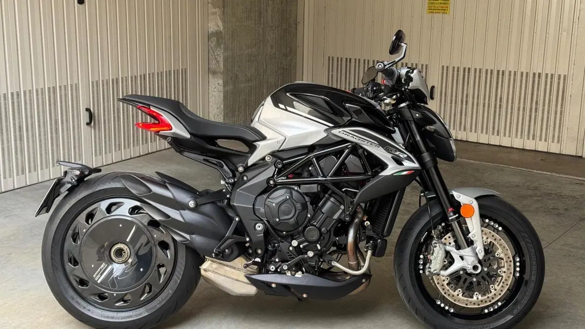 MV Agusta Dragster 800 RR Ottantesimo (2025 - 26)  (5)