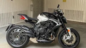 MV Agusta Dragster 800 RR Ottantesimo (2025 - 26)  (5)