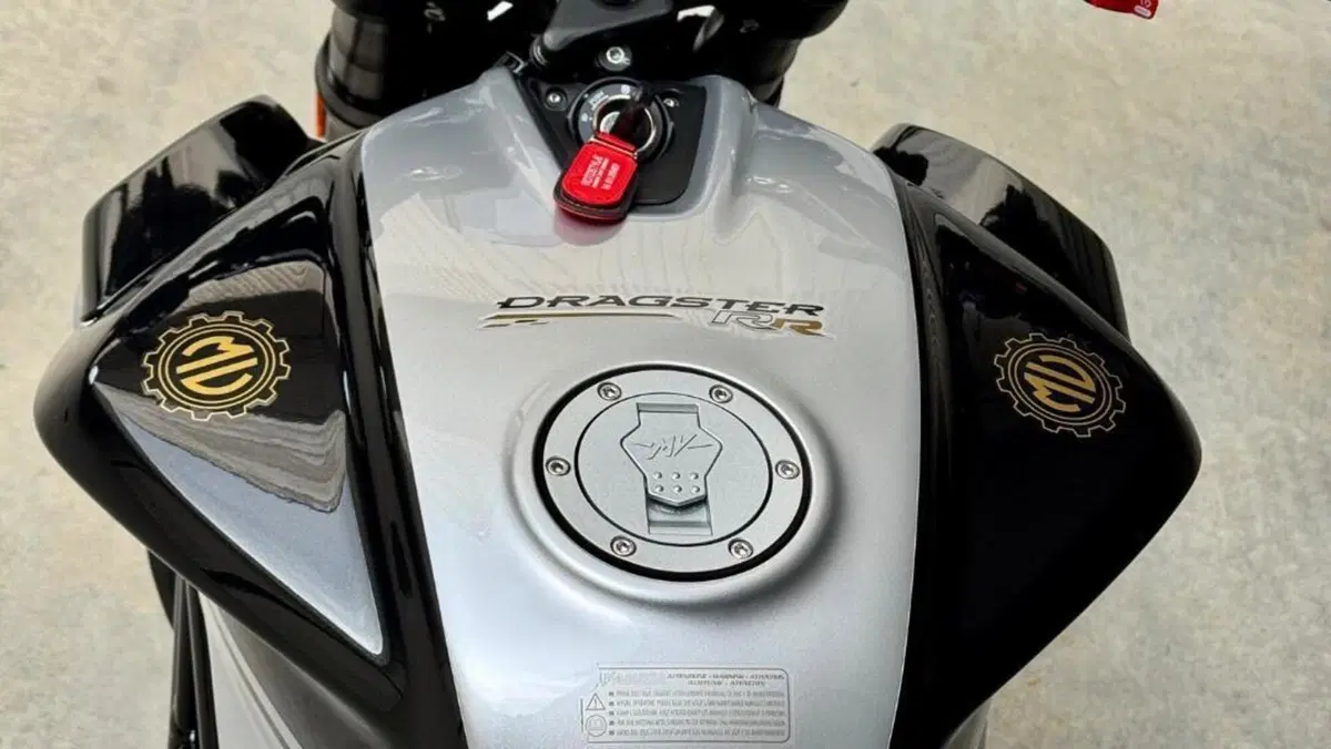 MV Agusta Dragster 800 RR Ottantesimo (2025 - 26)  (10)