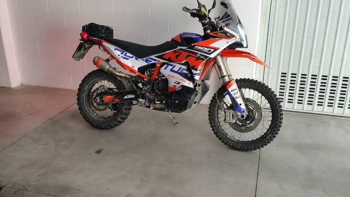 KTM 890 Adventure R (2023 - 24)  (4)