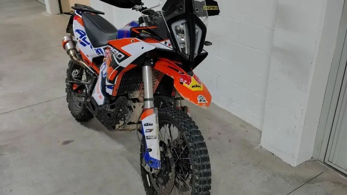KTM 890 Adventure R (2023 - 24)  (11)