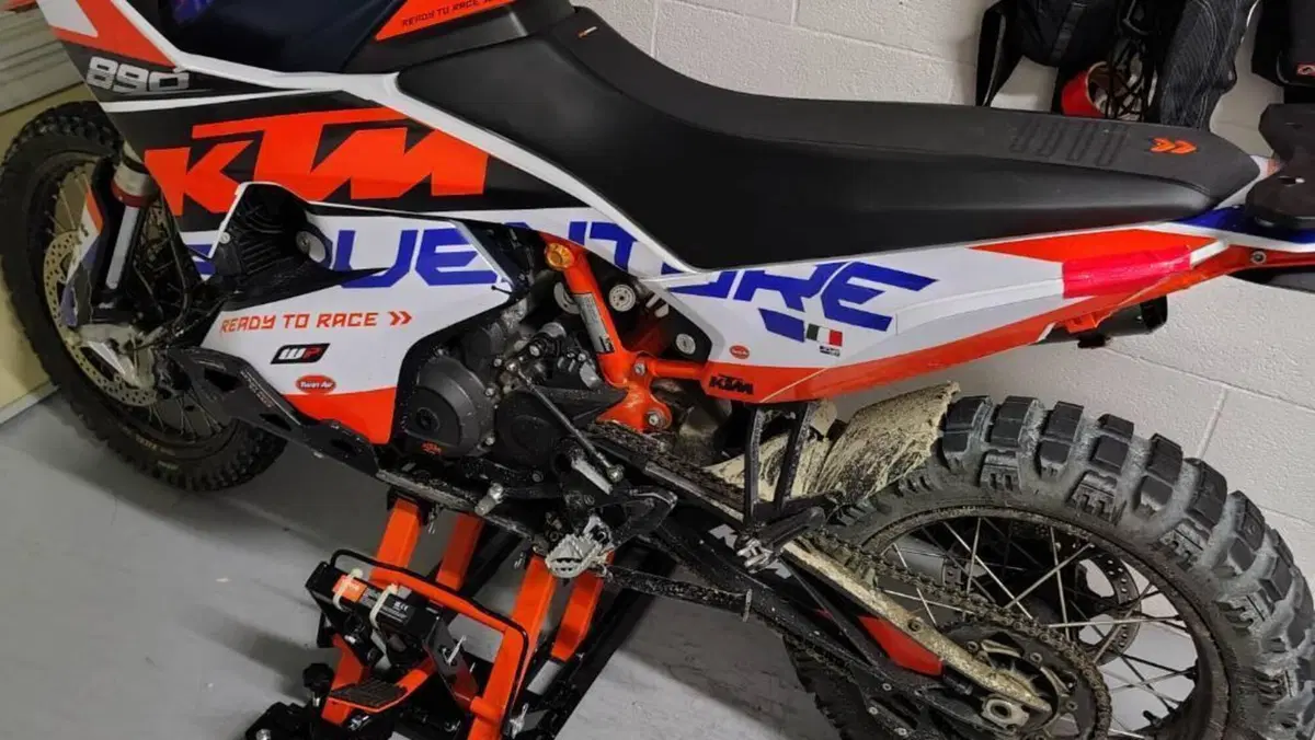KTM 890 Adventure R (2023 - 24)  (13)
