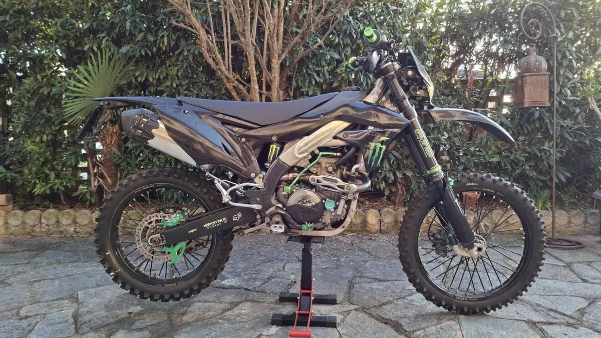 Kawasaki KX450F (2018)  (8)