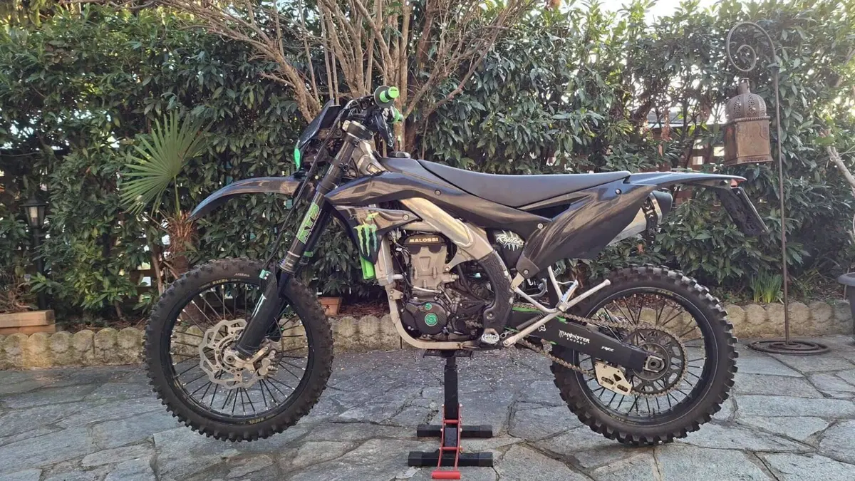 Kawasaki KX450F (2018)  (9)