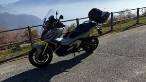 Honda X-ADV 750 DCT Adventure (2021 - 24)  (8)