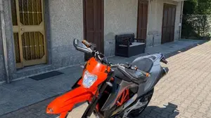 KTM 690 SMC R (2021 - 22)  (5)