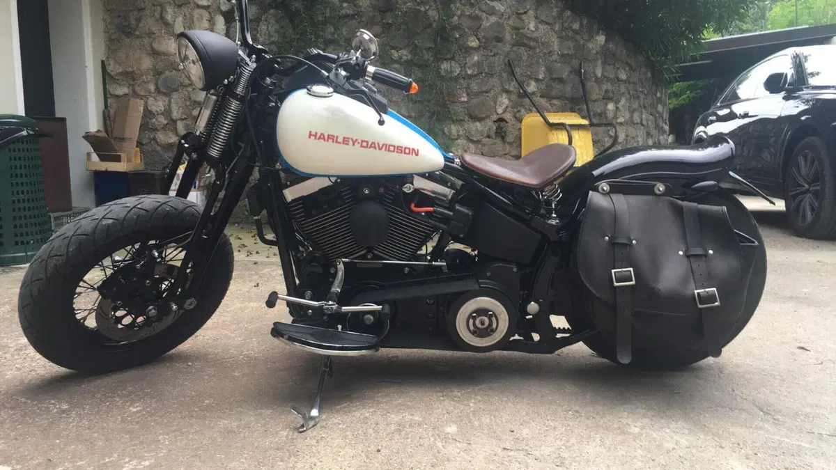 Harley-Davidson 1450 Heritage Springer Classic (2005 - 07) - FLSTSC  (3)