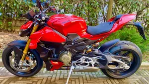 Ducati Streetfighter V4 S (2025 - 26) 