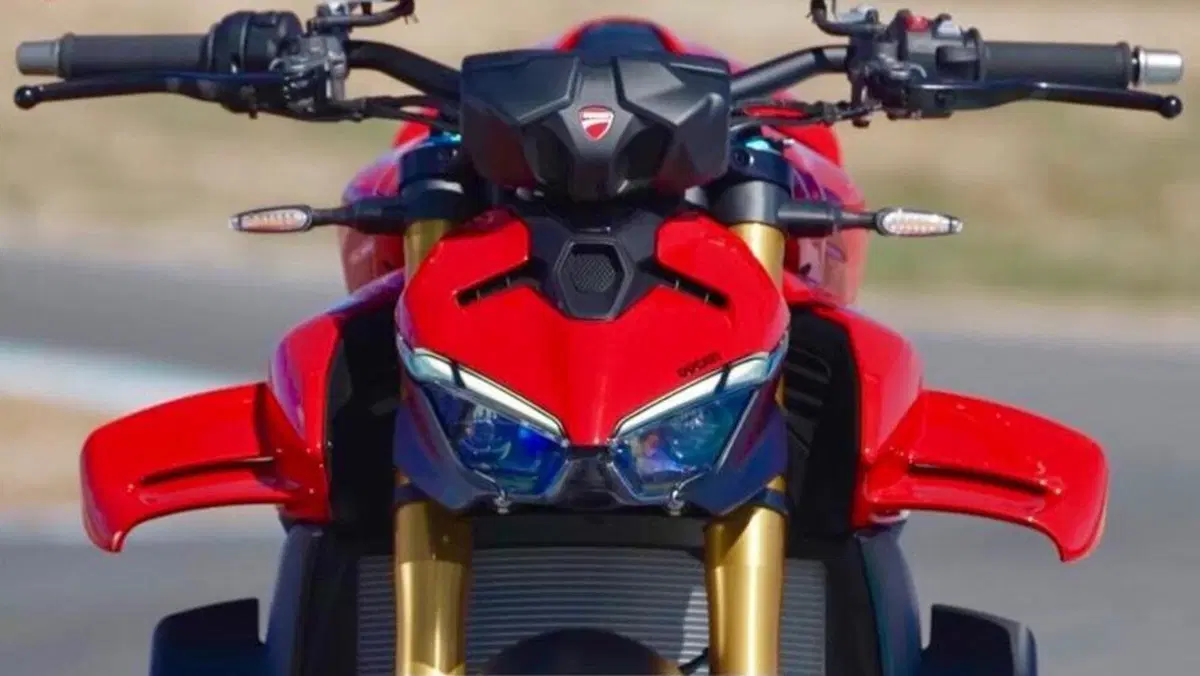 Ducati Streetfighter V4 S (2025 - 26)  (3)