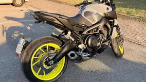 Yamaha MT-09 ABS (2016)  (3)