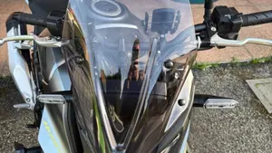 Honda CB 750 Hornet (2023 - 24)  (3)