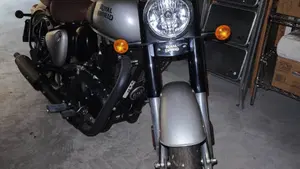 Royal Enfield Classic 350 (2021 - 26) 