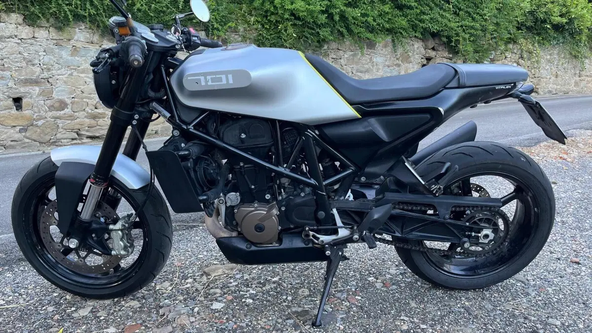 Husqvarna Vitpilen 701 (2018 - 19)  (2)