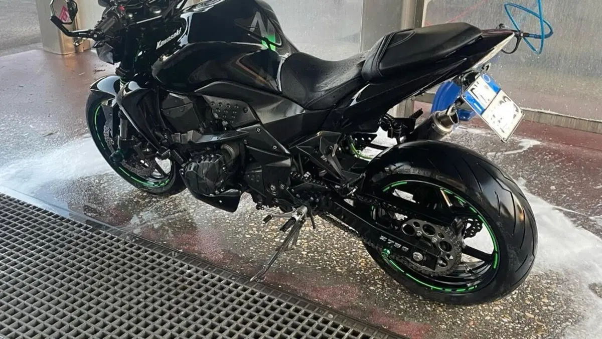 Kawasaki Z 750 (2007 - 14)  (4)