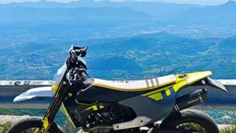 Husqvarna 701 Supermoto (2023 - 25) usata