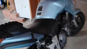 Honda CBF 600 (2004 - 06)  (10)