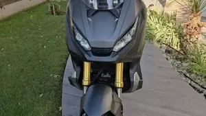Honda X-ADV 750 (2017)  (5)