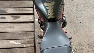 Honda CB 650 F ABS (2014 - 17)  (6)
