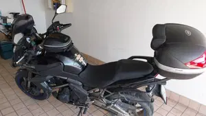 Kawasaki Versys 650 Tourer (2010 - 14)  (10)