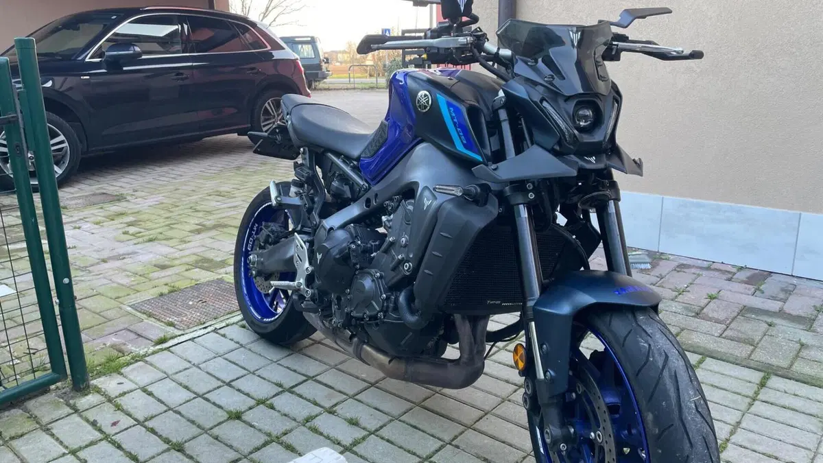 Yamaha MT-09 (2021 - 23)  (4)