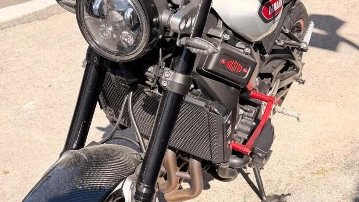 Yamaha XSR 900 ABS (2016 - 20)  (7)