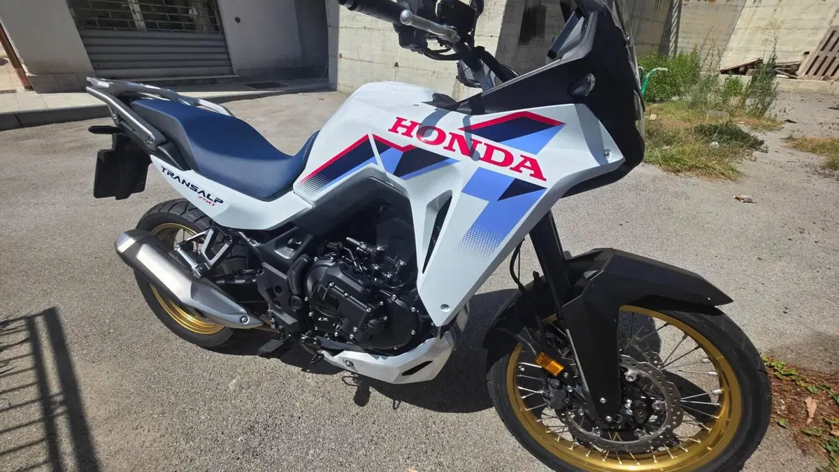 Honda Transalp XL750 (2026)  (2)