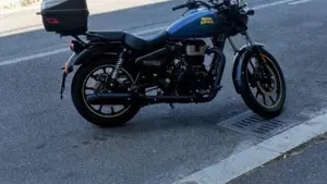 Royal Enfield Meteor 350 (2021 - 26)  (3)