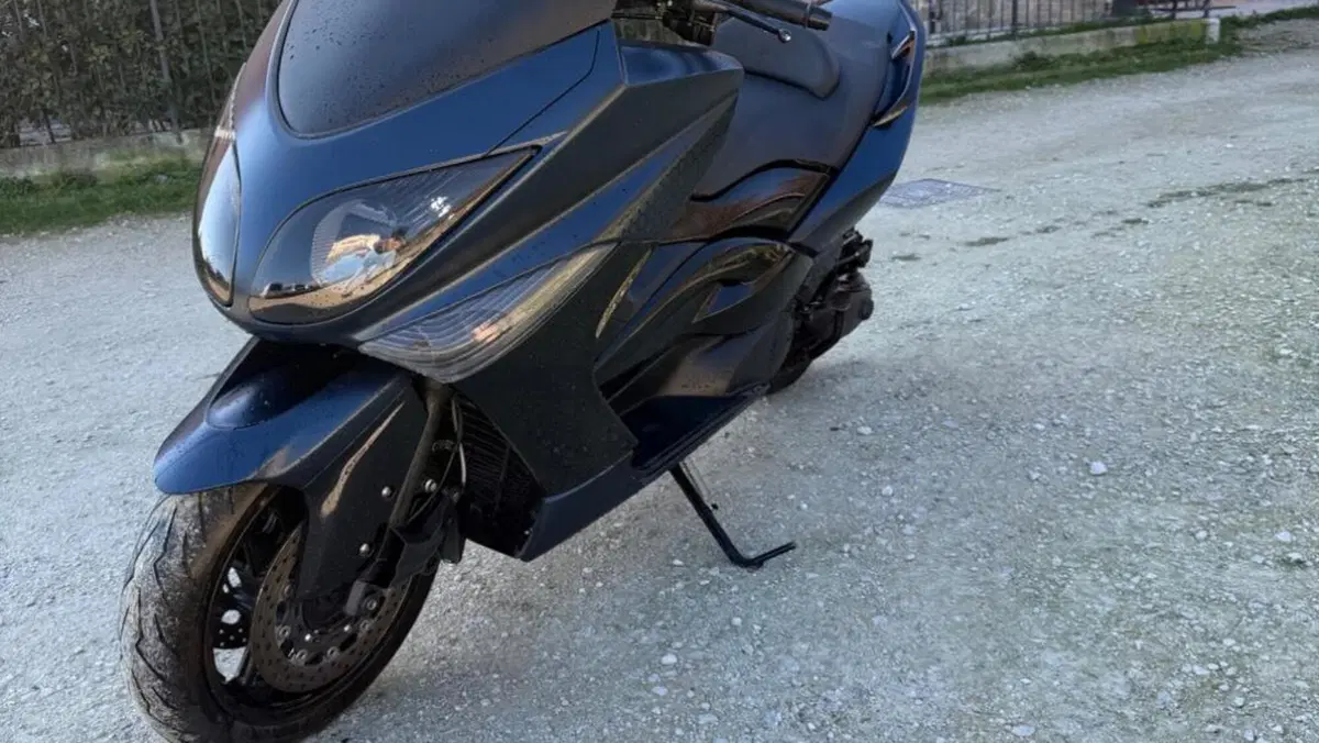 Yamaha T-Max 500 (2008 - 12)  (2)