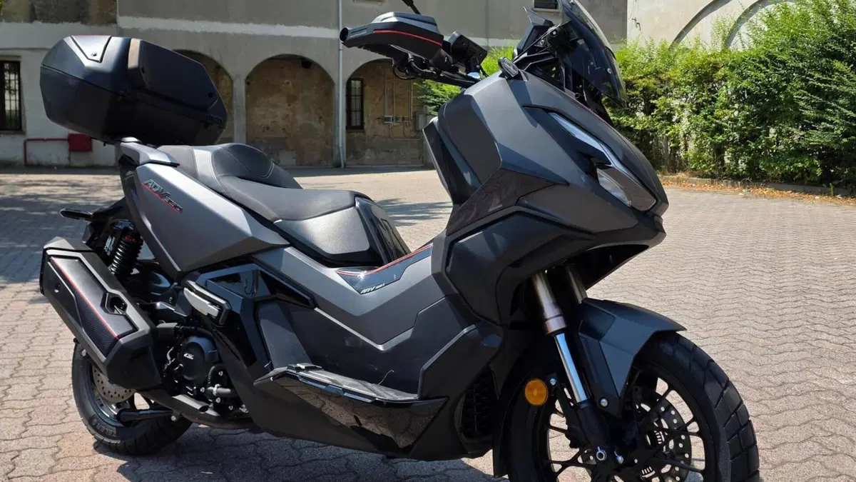 Honda ADV 350 (2022 - 24)  (3)