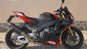 Aprilia Tuono V4 Factory SE-09 SBK (2024) 
