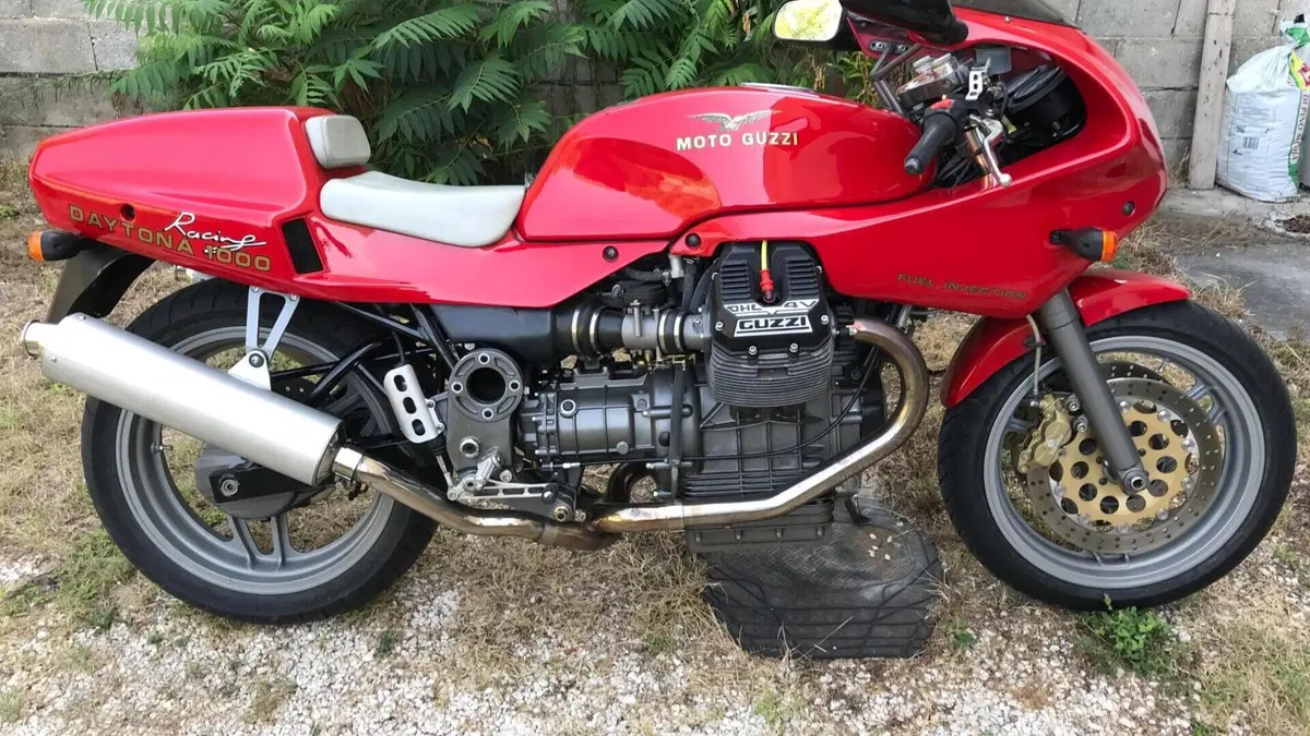 Moto Guzzi   (3)