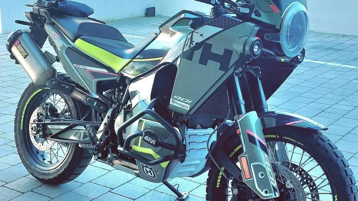 Husqvarna Norden 901 (2022 - 26)  (3)