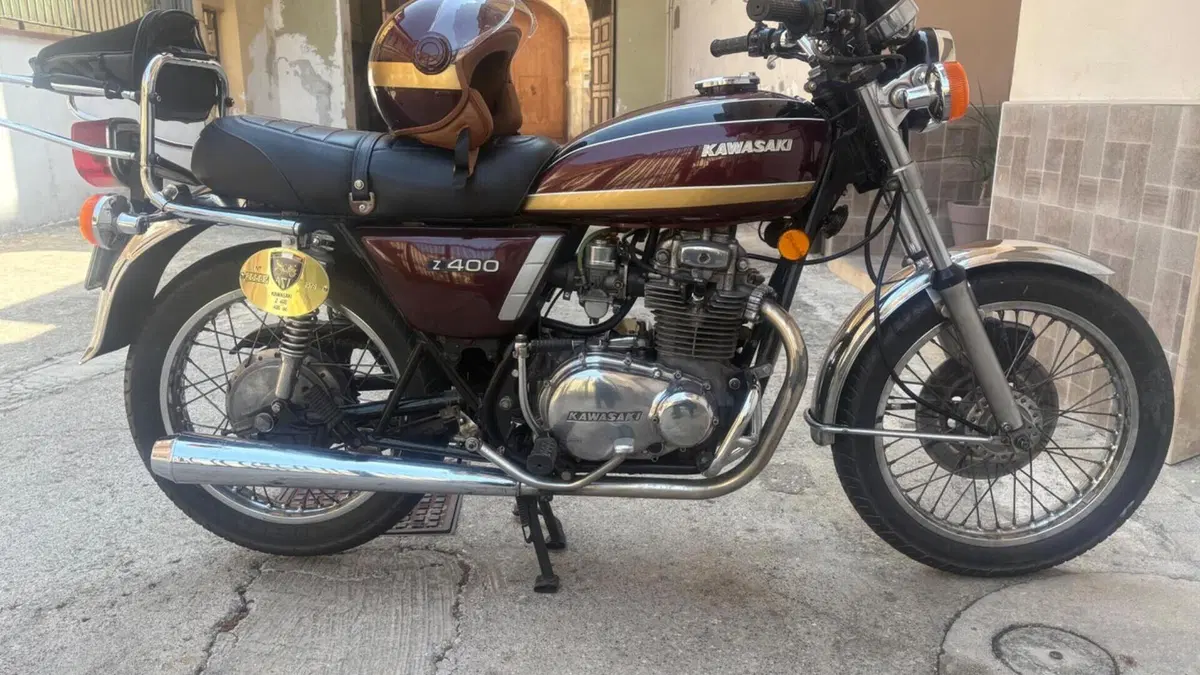 Kawasaki   (2)