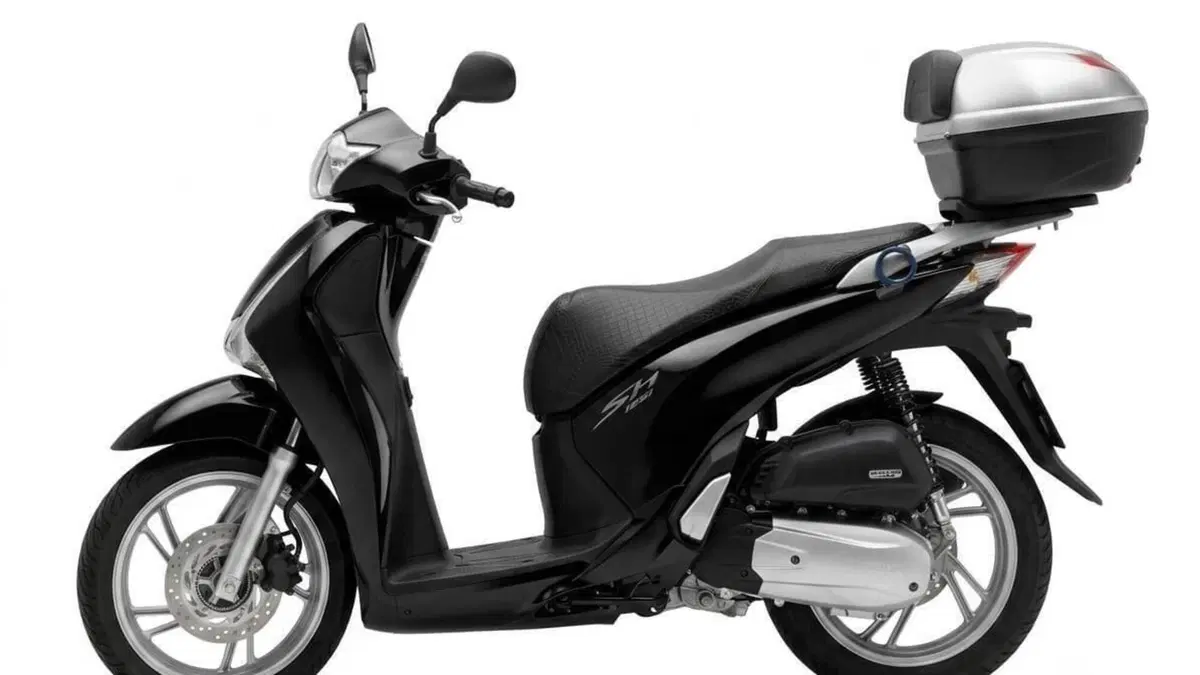 Honda SH 150i ABS (2013 - 16)  (3)