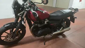 Triumph Speed Twin 900 (2023 - 24)  (6)