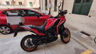 Moto Morini X-Cape 650 Gold Wheels Edition (2022 - 26) usata