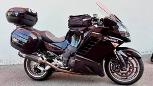 Kawasaki GTR 1400 (2007 - 09)  (5)