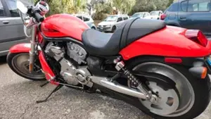 Harley-Davidson 1130 V-Rod (2002 - 05) - VRSCA  (2)