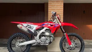 Honda CRF 250R (2023)  (9)