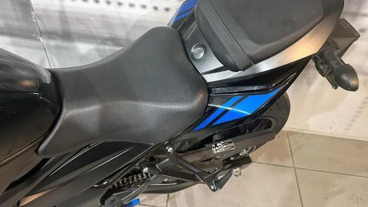 Suzuki GSX S 750 Yugen (2018 - 20)  (6)