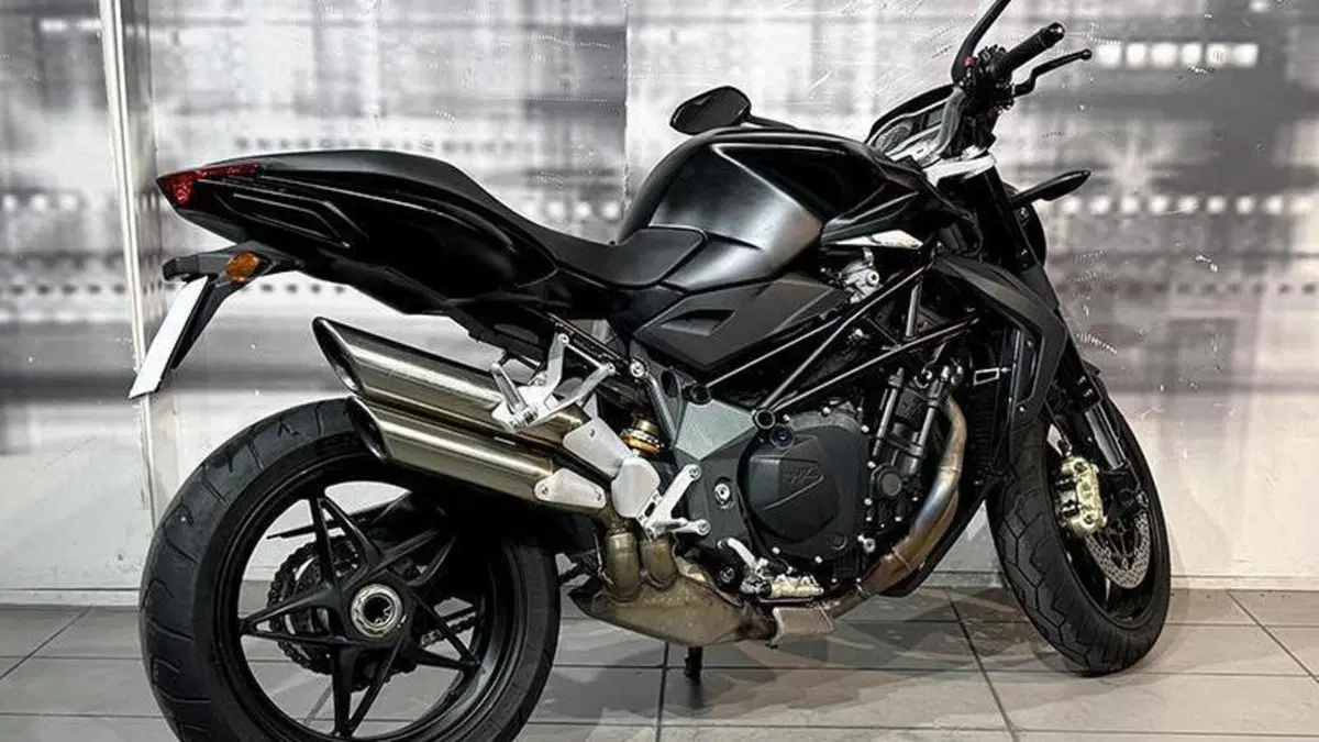 MV Agusta Brutale 920 (2011 - 12)  (8)
